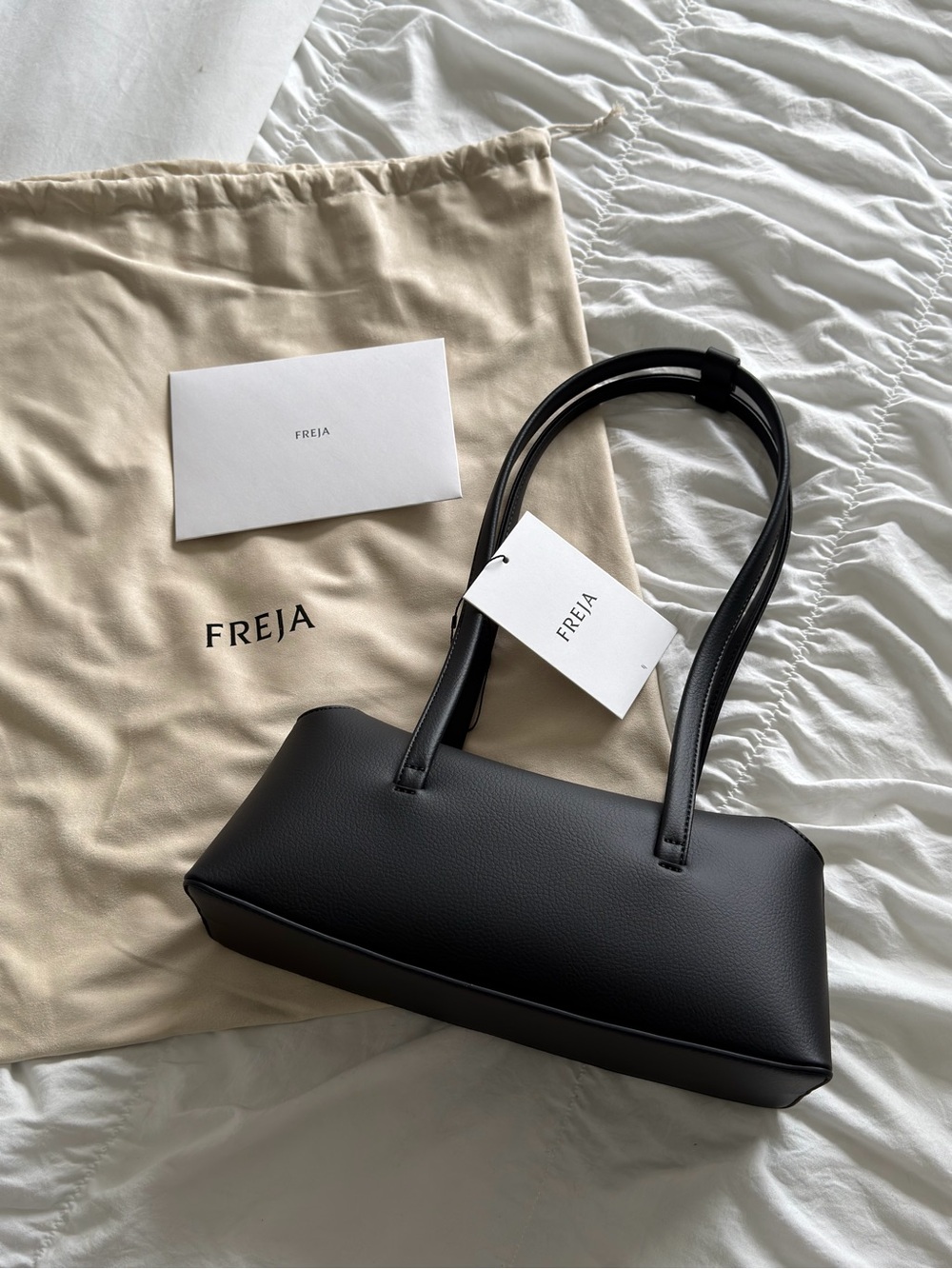 NWT FREJA MINI CHRYSTIE BAG - Picture 8 of 9